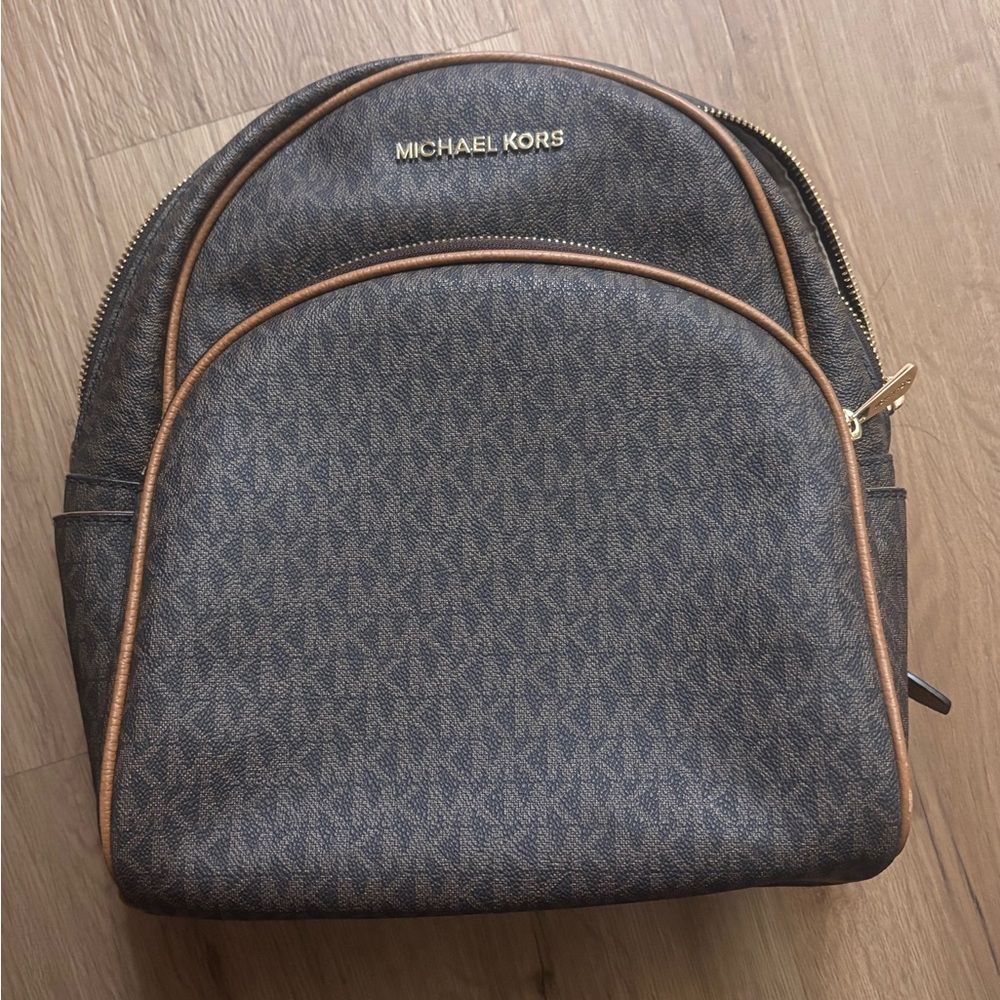 Michael Kors Abbey Backpack